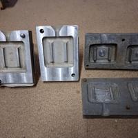 Stampi per realizzare pesi da 1kg e da 0.5 kg