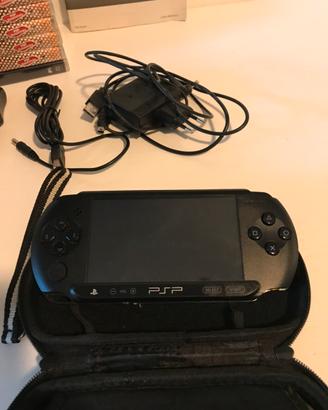 PSP, custodia e cavi