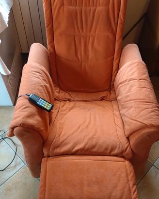 POLTRONA MASSAGGIANTE 