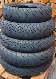 PNEUMATICI PER SCOOTER/MOTO USATI