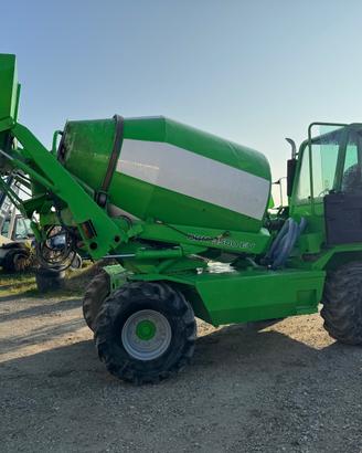 AUTOBETONIERA MERLO DBM 3500 EV