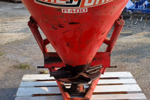 Spandiconcime Fressori P400