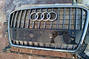 GRIGLIA PARAURTI ANTERIORE AUDI Q5 (8R) 2008-2012