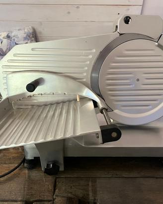 Affettatrice elettrica professionale