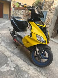 Scooter SR aprilia 50cc