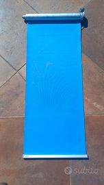 Tenda oscurante a rullo per finestra