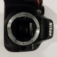 Nikon D 5100 solo body