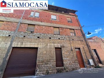 Locale commerciale di 100 mq a Guspini