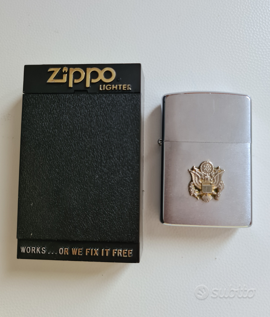 Accendino ZIPPO anni 80/90 Da collezione. Vintage. - Collezionismo In  vendita a Salerno