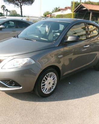 Lancia Ypsilon 1.2 ECOCHIC GPL DI SERIE