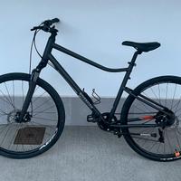 MTB Riverside 700 RS Btwin freni a disco ruota 28