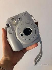 macchina fotografica Fujifilm INSTAX MINI 9