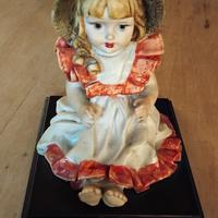 Bambolina in ceramica Capodimonte serie Valentino