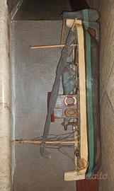 Modello artigianale barca di legno