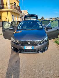 Peugeot 308 1.2 benzina Allure (130cv)