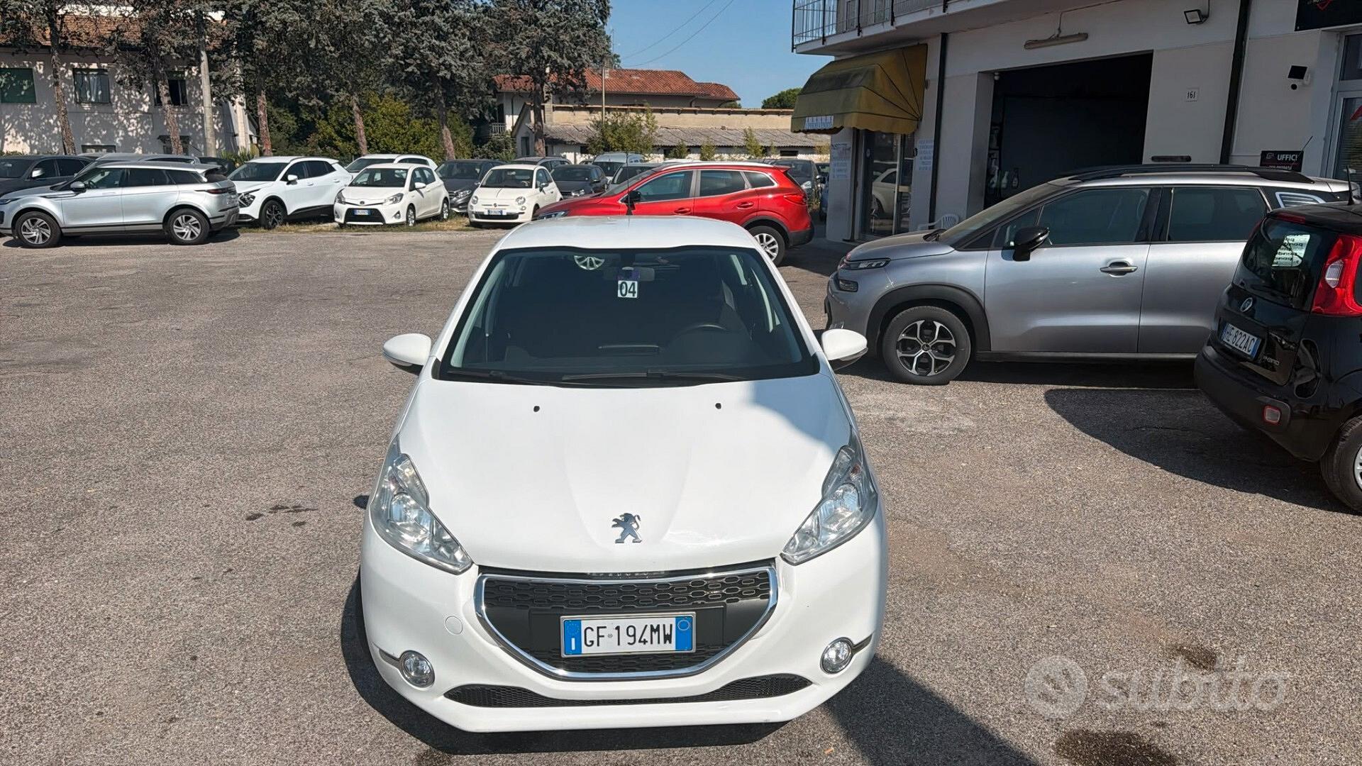 Peugeot 208 1° serie