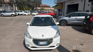 Peugeot 208 1.2 VTi 82 CV 5 porte Access