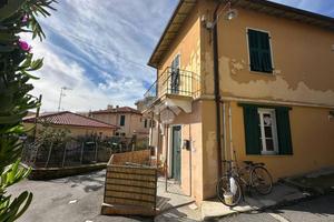 CASA SEMINDIPENDENTE A BORDIGHERA
