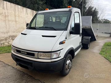 CARROATTREZZI SCARRABILE PATENTE B