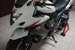 Suzuki gsx650f