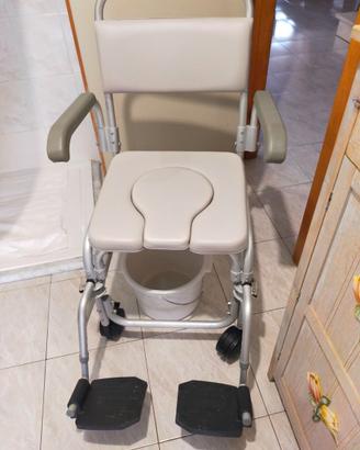 Sedia da WC e doccia per disabili con rotelle