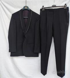 Smoking uomo nero fattura sartoriale Taglia 48