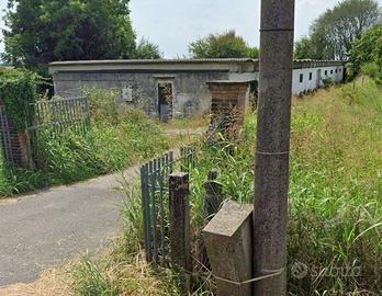 Capannone uso artigianale