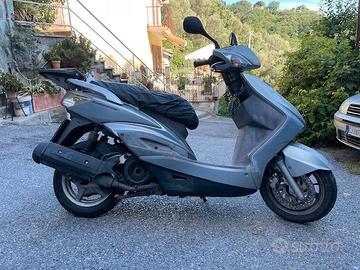 scooter yamaha