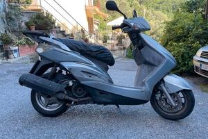 scooter yamaha