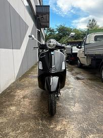 Vespa GTS 300 Super