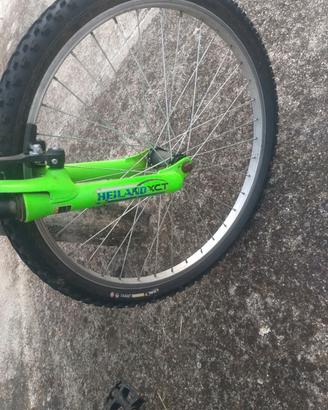 bicicletta bolt verde
