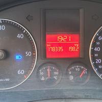 Golf V 2.0 Tdi con gancio traino