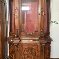 Cristalliera stile antico in legno massello