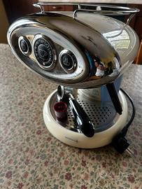 macchina caffé ILLY iperespresso X7.1