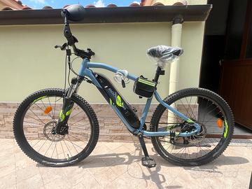 Bici Mtb Rockrider elettrica a pedalata assistita