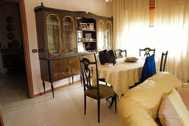 sala da pranzo vintage