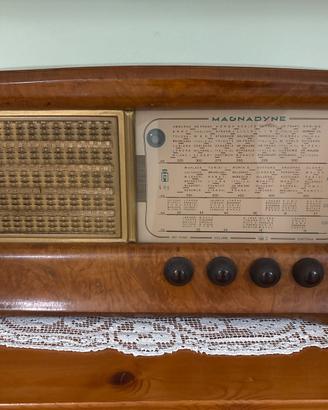 Radio Magnadyne Vintage d’epoca
