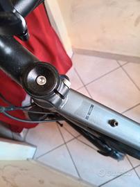  bicicletta elettrica in buono stato