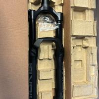 Forcella Rockshox Lyric 150mm (1.8")