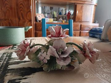 Centro tavola fiori vintage in ceramica