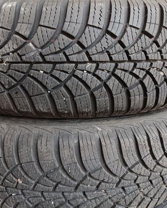 2 pneumatici Goodyear 175/65 R15 84T M+S