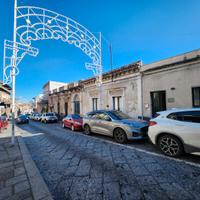 Ufficio - Studio Piano Terra pressi Bar Russo