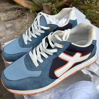Scarpe taglia 42