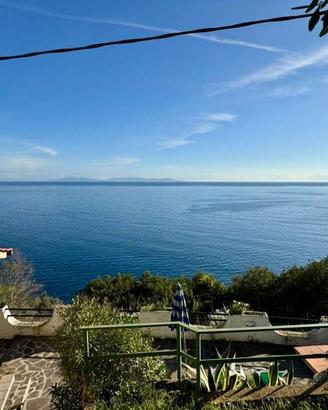 Villa di 70 m² con 4 locali e posto auto a Rio