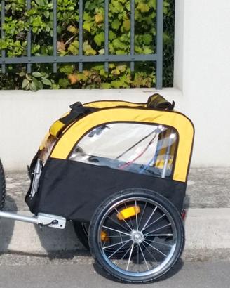 Rimorchio per bici