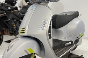 Vespa gts 300 super tech