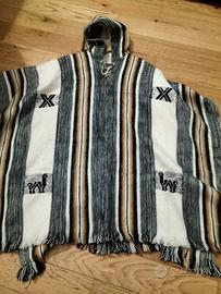 Poncho peruviano