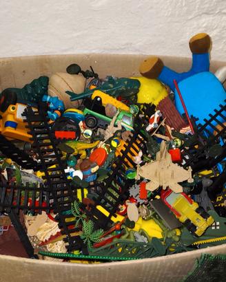 Giochi da bambino/a di Piccole e grandi dimensioni