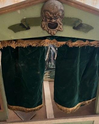 TEATRINO LEGNO PRIMI '900 CON CIRCA 24 MARIONETTE