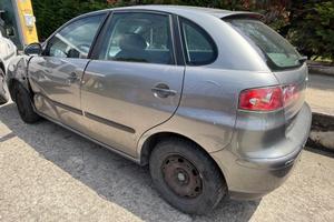 SEAT IBIZA 1.2 RICAMBI USATI